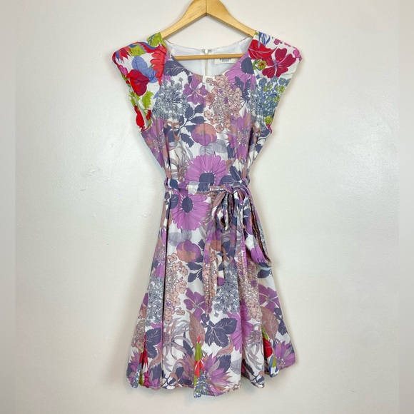 Raffine Boutique Floral Feminine Waisted Mini Dress - Picture 1 of 4
